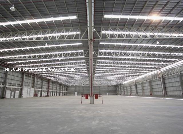 Depósito-Galpão-Armazém para alugar, 6000m² - Foto 1