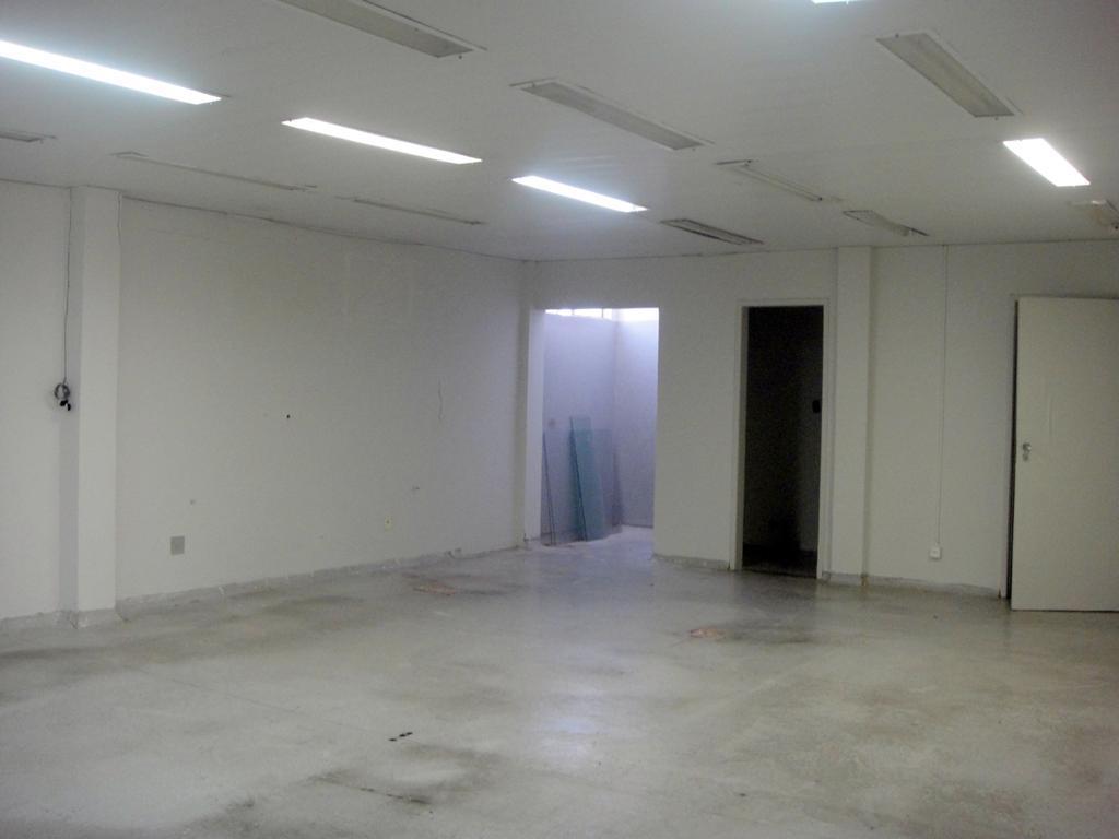 Prédio Inteiro para alugar, 1160m² - Foto 2